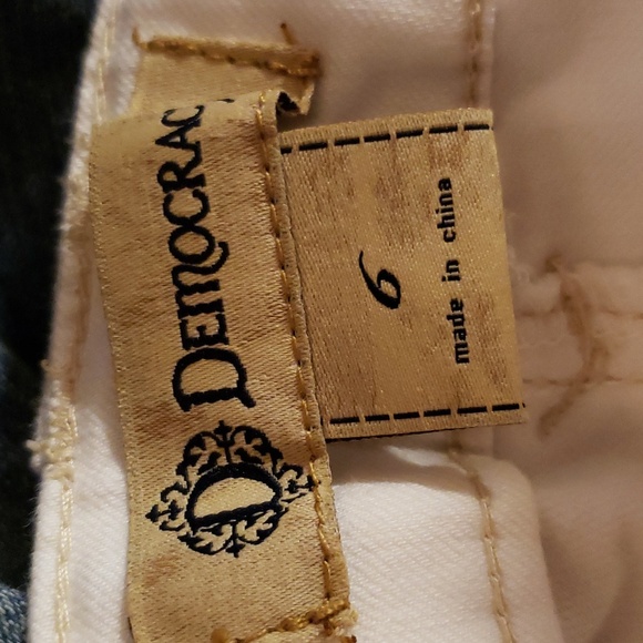 New womans democracy white capri jeans size 6 - Picture 3 of 4